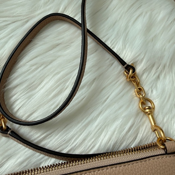Tory Burch Carson Zip Top Crossbody Bag with Gold Accents Devon Sand Leather - Picture 5 of 5